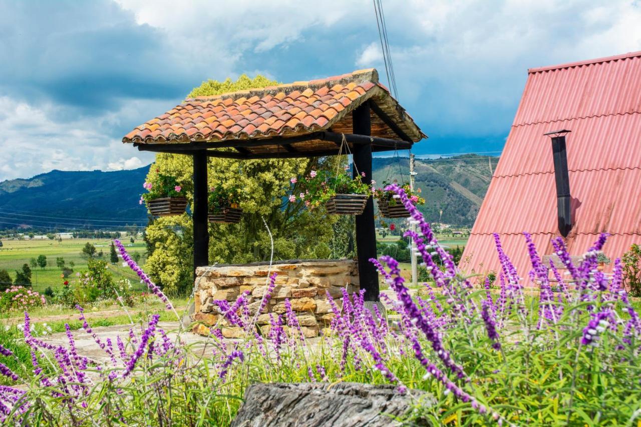Villa Patty Tibasosa Kültér fotó